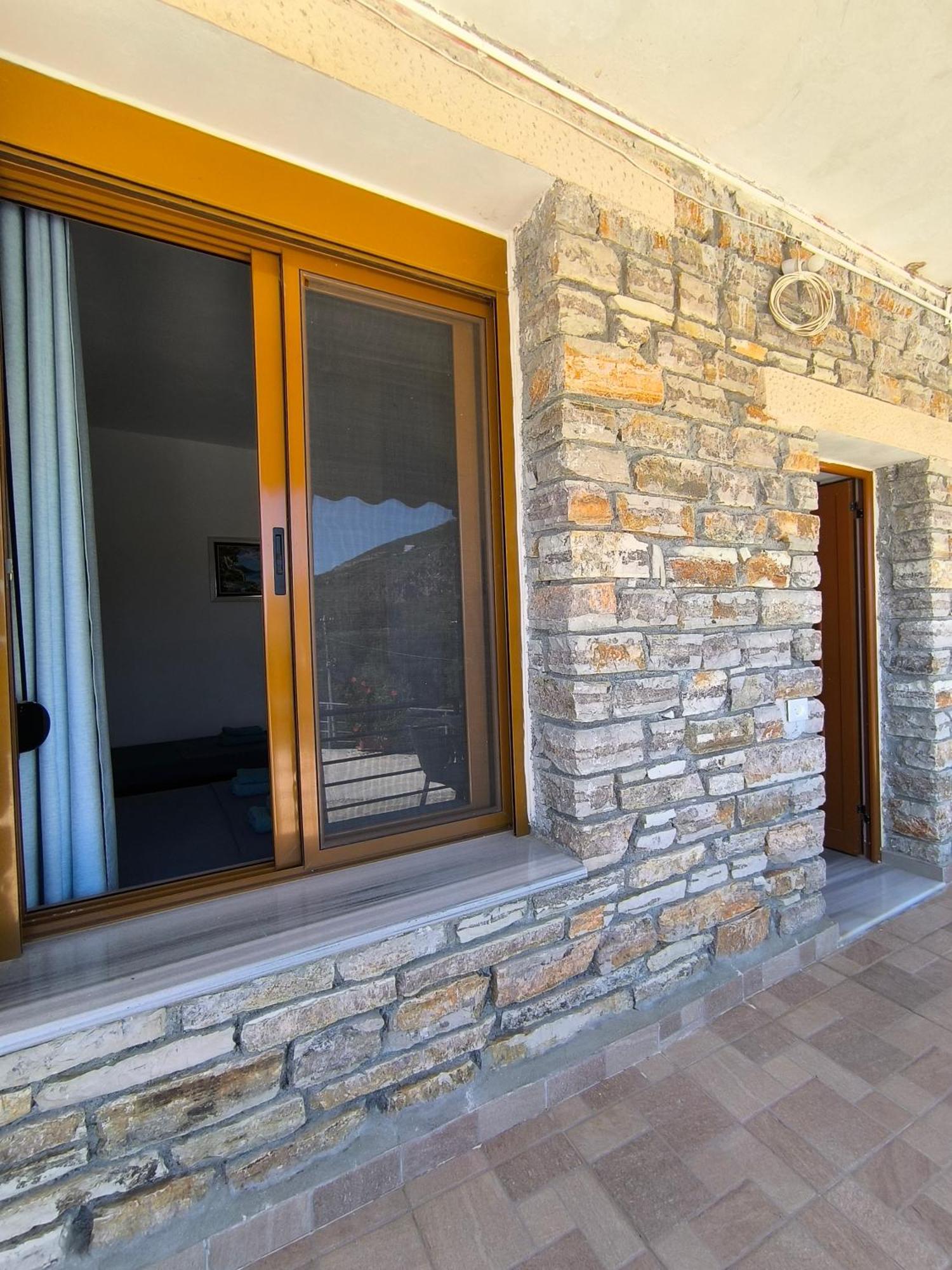 Kaful Apartments Кепаро Экстерьер фото