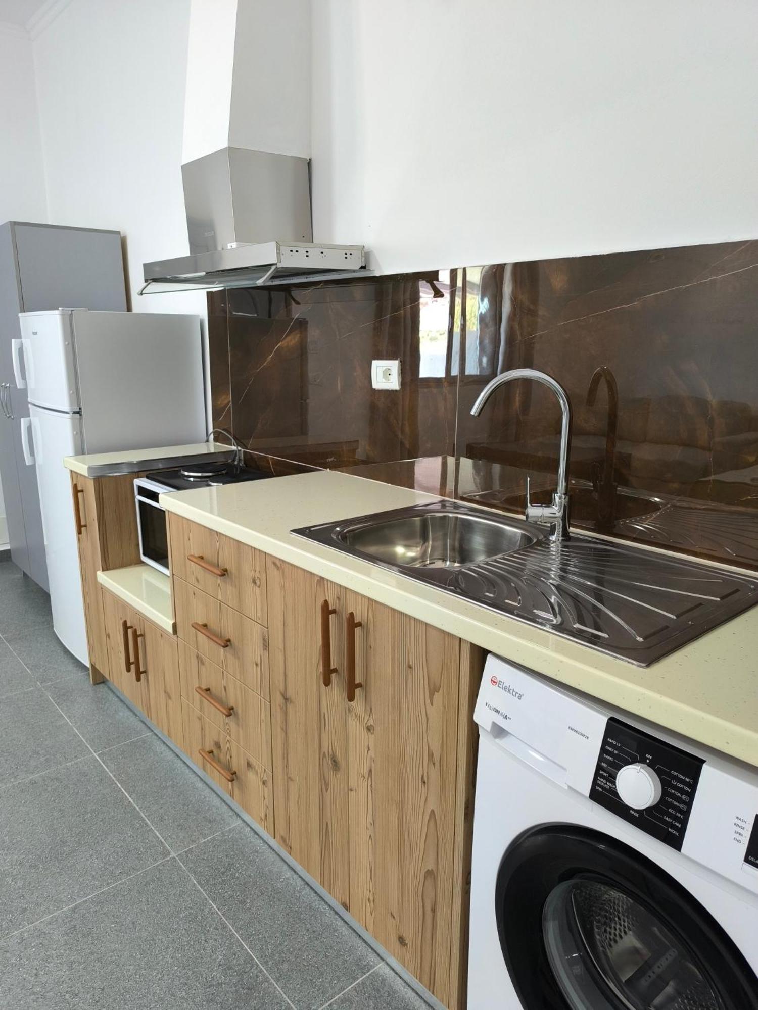 Kaful Apartments Кепаро Экстерьер фото